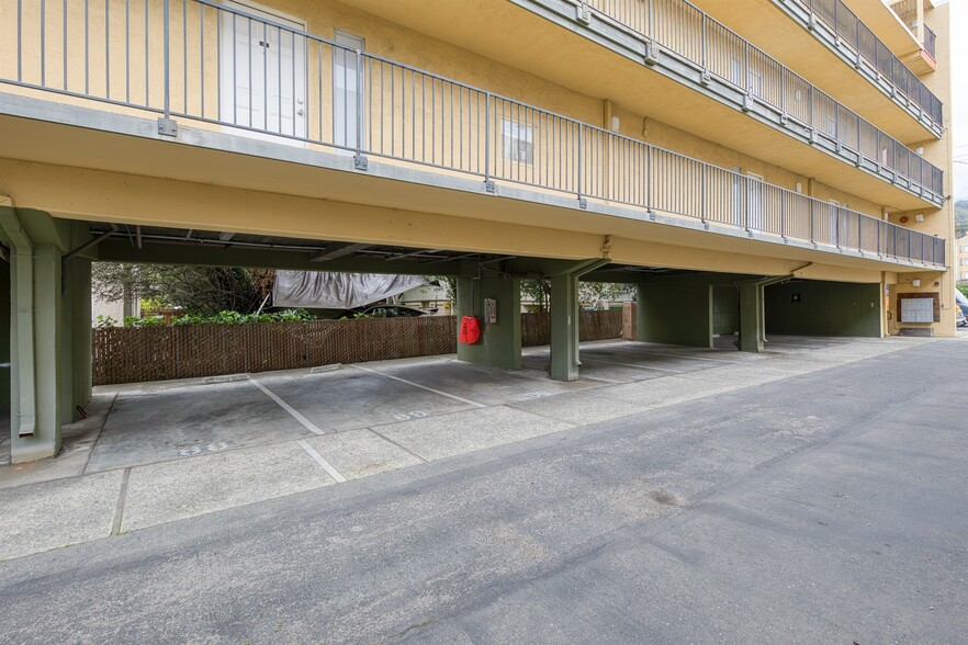 More Photos Of 1709 Shattuck Ave, Berkeley Apartments For Sale