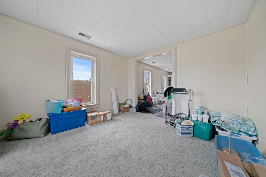 More Photos Of 208 N Walnut St, Stillman Valley General Retail For Sale