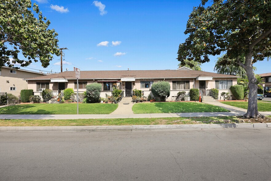 More Photos Of 600 W Mines Ave, Montebello Apartments For Sale