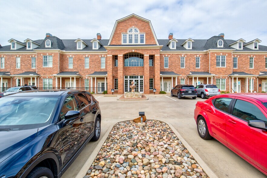 Primary Photo Of 1670 Keller Pky, Keller Loft Creative Space For Lease