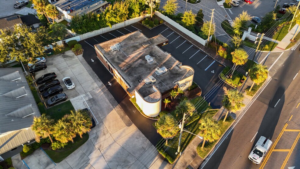 More Photos Of 3027 Aloma Ave, Winter Park Medical For Lease