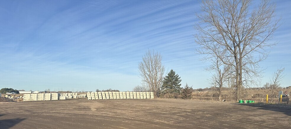 More Photos Of Smith Circle, Harrisburg Land For Lease