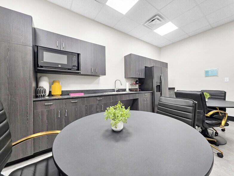 More Photos Of 3410 I-10 W, Orange Office For Sale