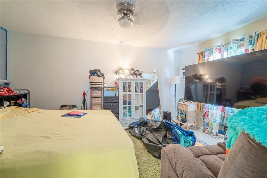 More Photos Of 216 NE 18th Ave, Pompano Beach Apartments For Sale