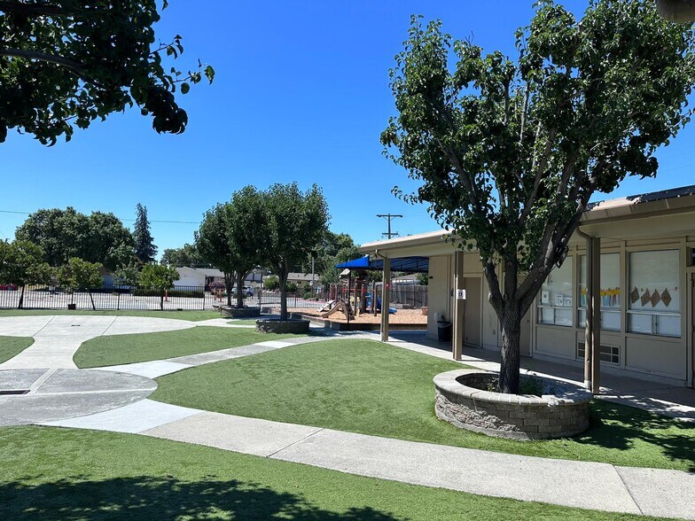 More Photos Of 200 N Abbott Ave, Milpitas Religious Facility For Lease