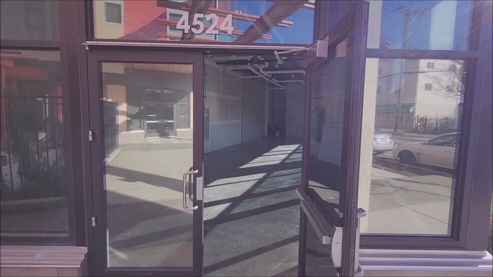 Primary Photo Of 4524 S Henderson St, Seattle Apartments For Lease