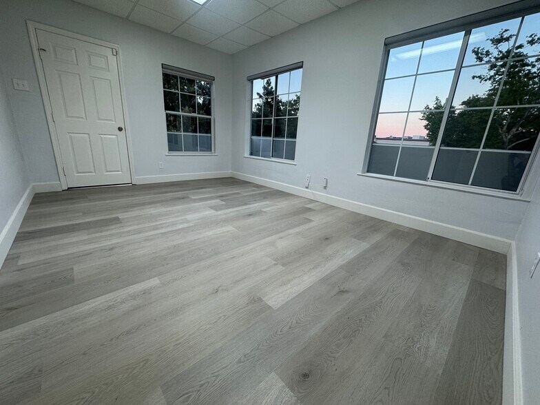 More Photos Of 479 N Santa Cruz Ave, Los Gatos Office For Lease