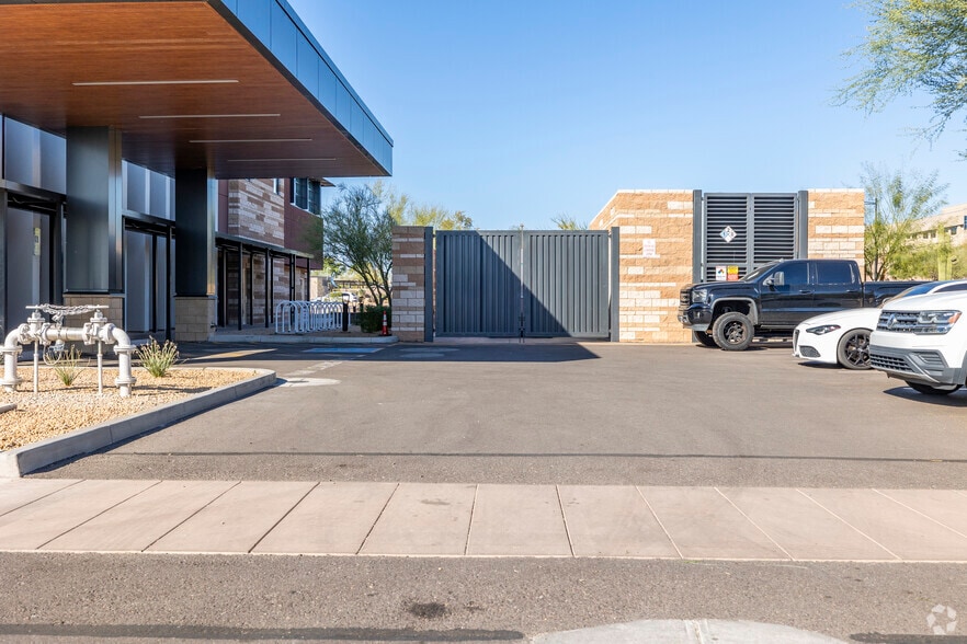 More Photos Of 20159 N Scottsdale Rd, Scottsdale Medical For Lease