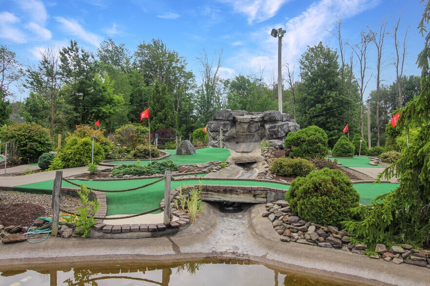More Photos Of 115 W Lake Rd, Mayville Hotel For Sale