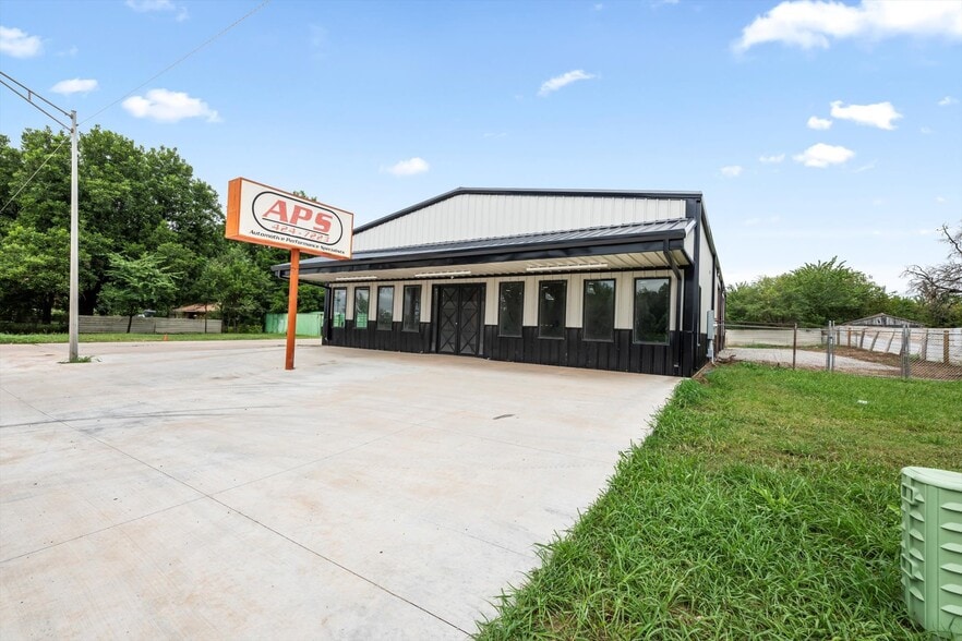 Primary Photo Of 7725 NE 23rd St, Oklahoma City Warehouse For Lease