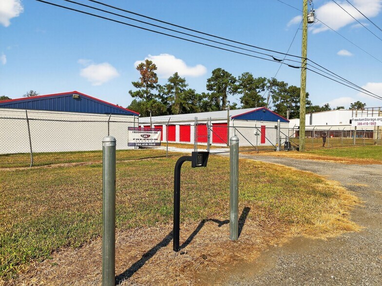 More Photos Of 3010 NW Us Highway 41, Lake City Self Storage For Sale