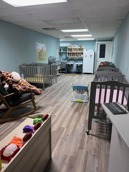 More Photos Of 13341 & 13345 China Spring rd, China Spring Storefront For Sale