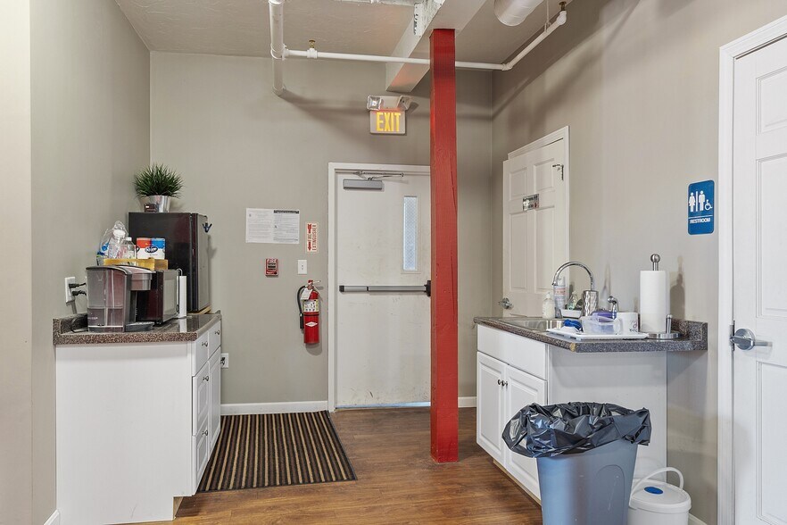 More Photos Of 97-103 Water St, Worcester Office For Sale