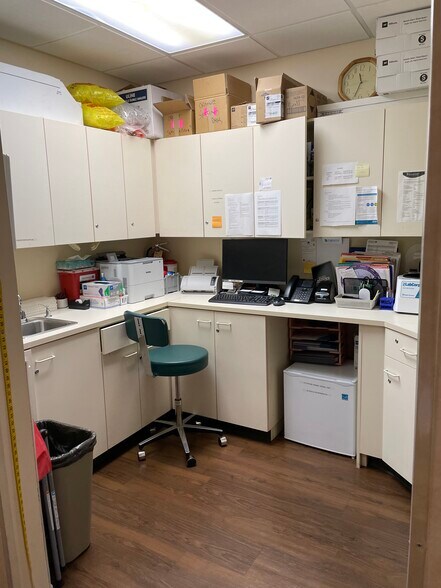 More Photos Of 2345 Lamington Rd, Bedminster Medical For Sale