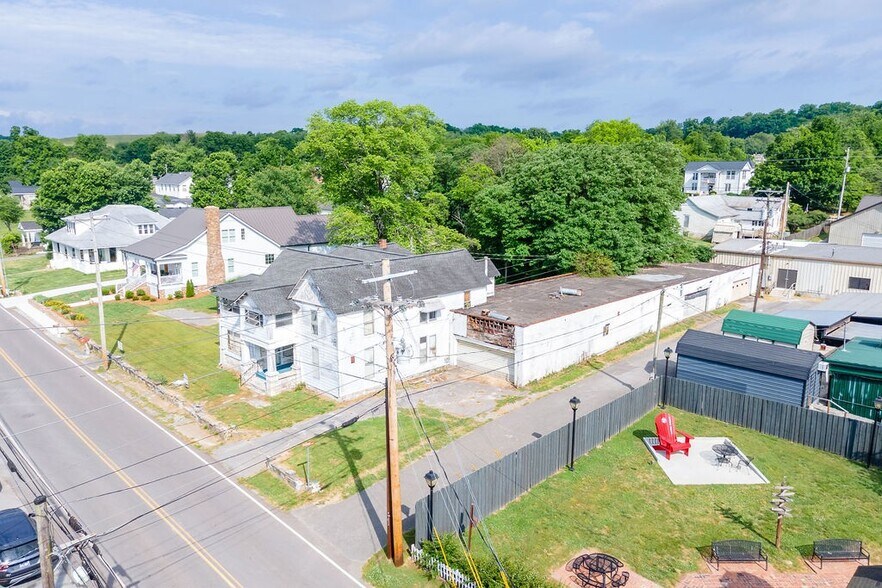 More Photos Of 250 Main St, Lynchburg Land For Sale