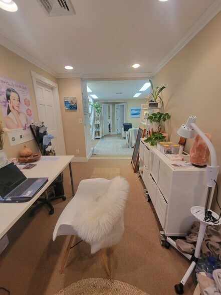 More Photos Of 683 Main St, Norwell Loft Creative Space For Lease