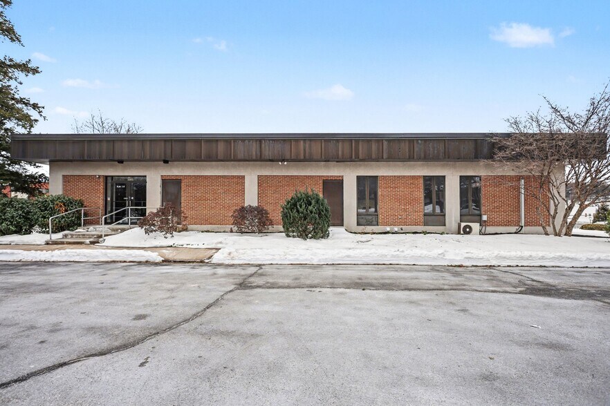 More Photos Of 400 Nationwide Dr, Harrisburg Medical For Sale