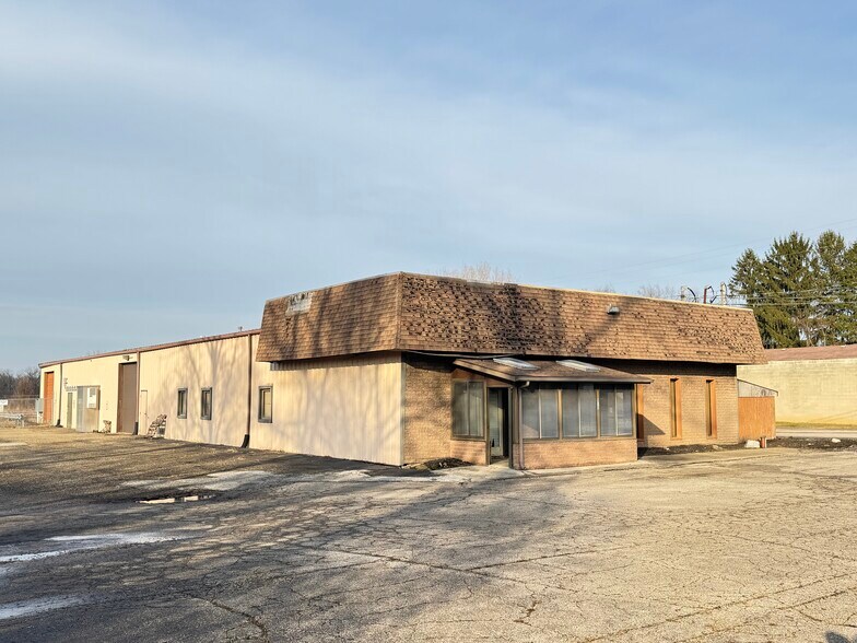 Primary Photo Of 535 E Turkeyfoot Lake Rd, Akron Warehouse For Sale