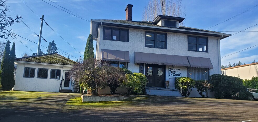 More Photos Of 4805 SW Oleson Rd, Portland Freestanding For Sale