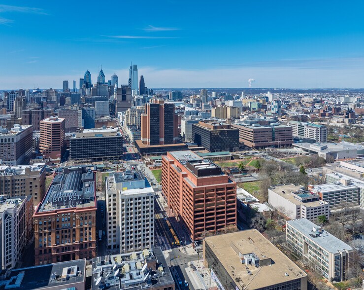 More Photos Of 101 N Independence Mall E, Philadelphia Office For Lease