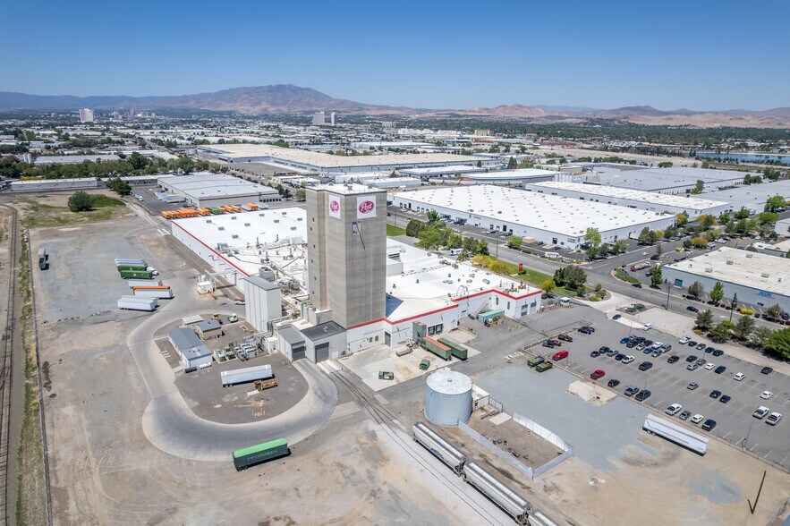 More Photos Of 1055 E Greg St, Sparks Manufacturing For Lease