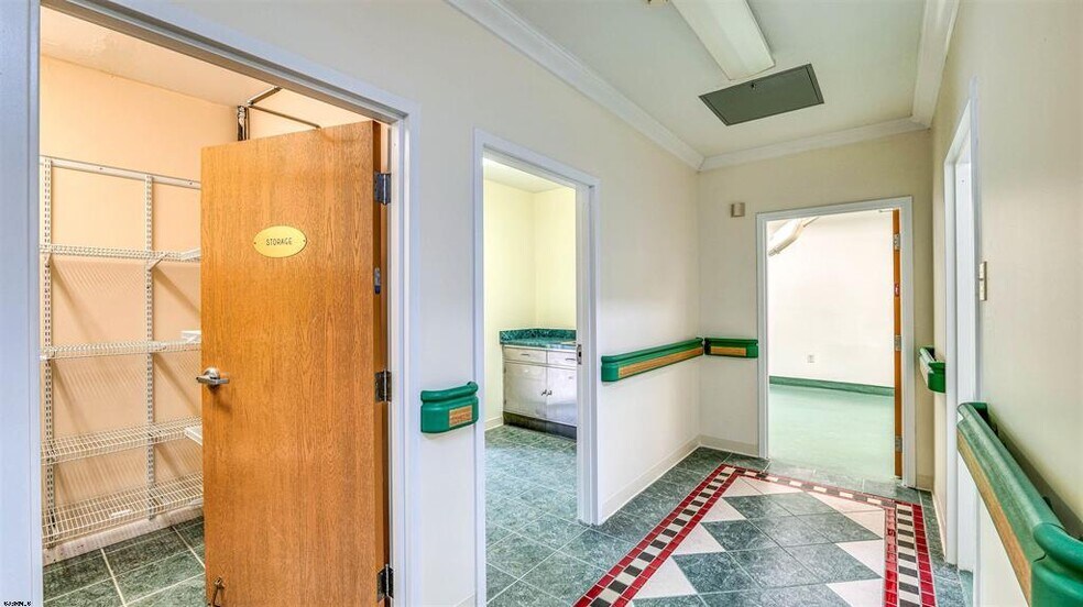 More Photos Of 301-305 Central Ave, Egg Harbor Township Medical For Lease