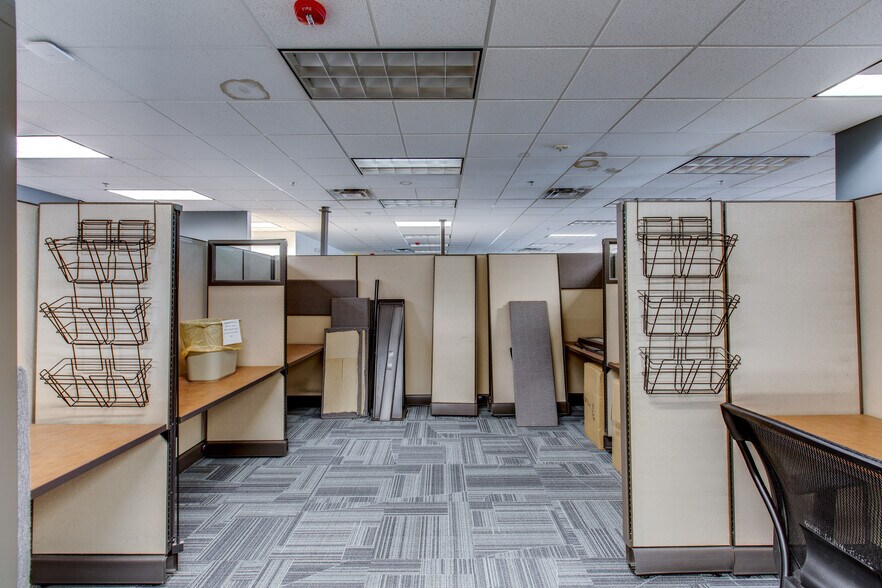 More Photos Of 5630 Ward Rd, Arvada Flex For Sale