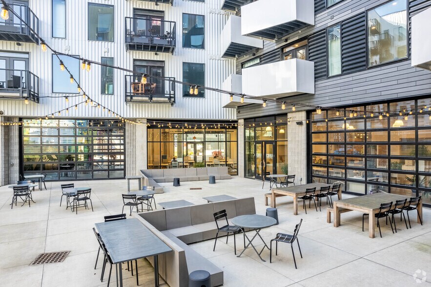 More Photos Of 440-500 W Broad St, Columbus Apartments For Lease