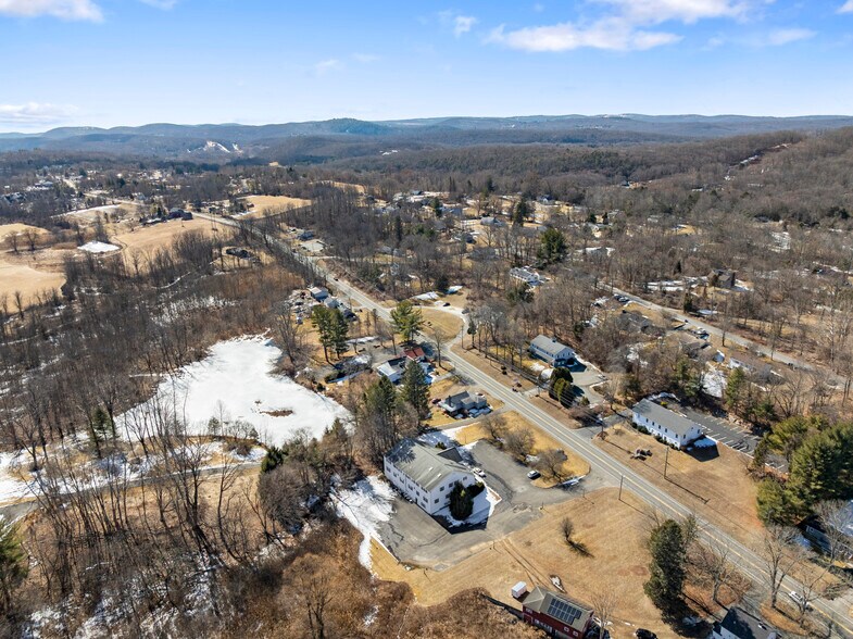 More Photos Of 128 Litchfield Rd, New Milford Medical For Sale