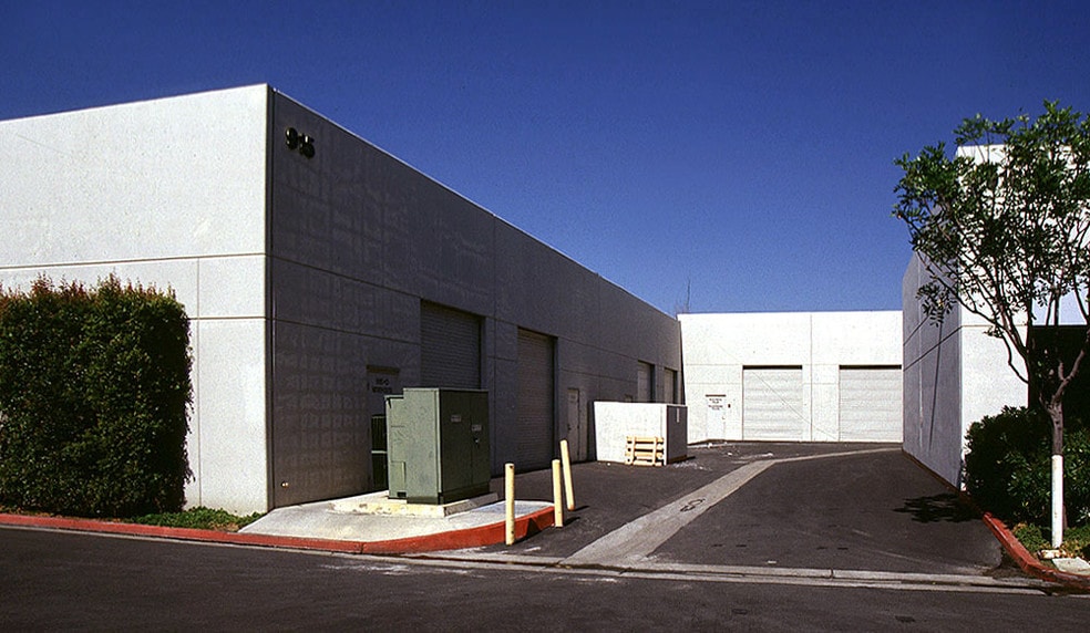 More Photos Of 915 Calle Amanecer, San Clemente Manufacturing For Lease