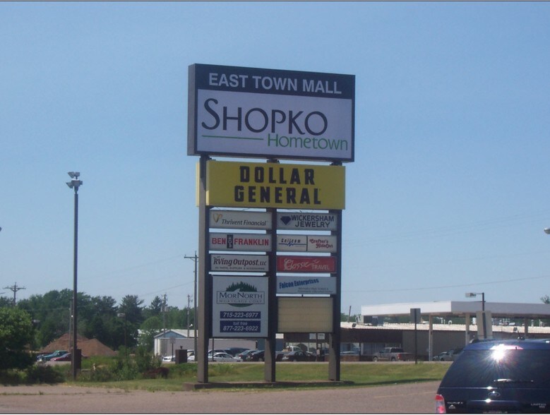 More Photos Of 1011-1013 E Spruce St, Abbotsford Storefront Retail Office For Lease