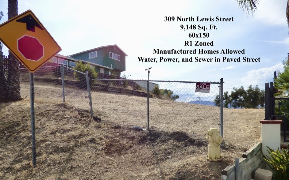 309 N Lewis St  