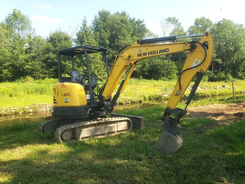 More Photos Of 164 County Road 8, Mc Donough Racetrack For Sale