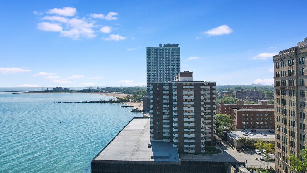 More Photos Of , Chicago Multifamily For Sale