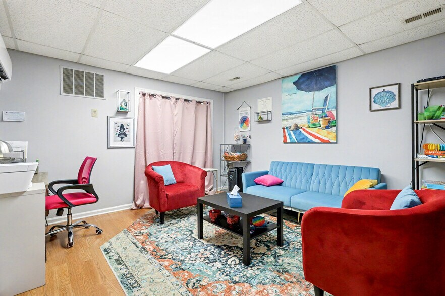 More Photos Of 20049 Jefferson Davis Hwy, Ruther Glen General Retail For Sale