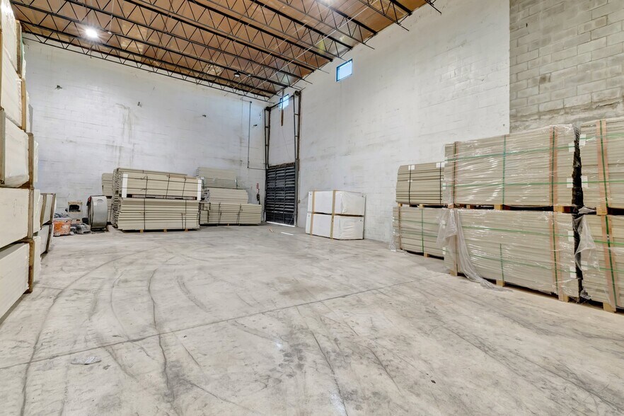 More Photos Of 3490 Oleander Ave, Fort Pierce Warehouse For Sale