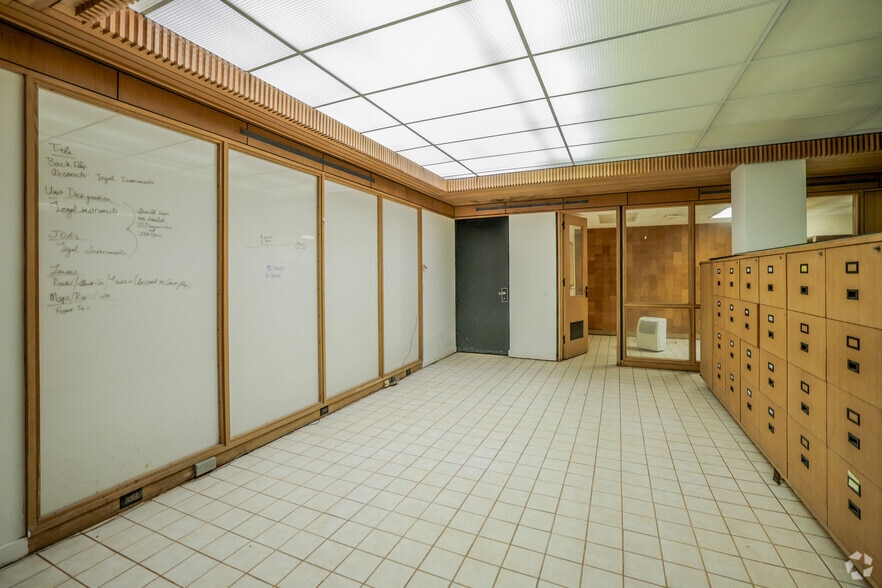 More Photos Of 114 E 5th St, Tulsa Office For Sale