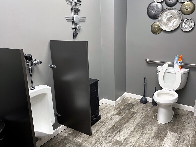 More Photos Of 2302 Turnpike St, North Andover General Retail For Sale