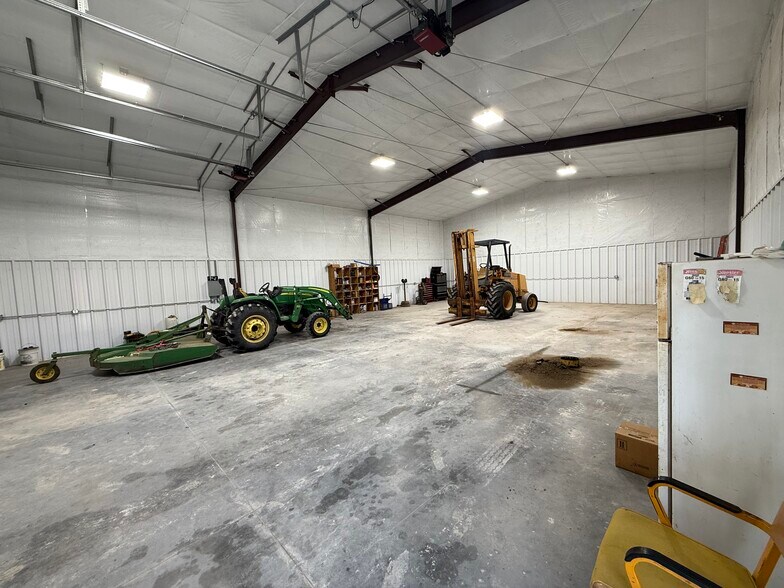 More Photos Of 143 Industrial Cir, Dighton Industrial For Sale