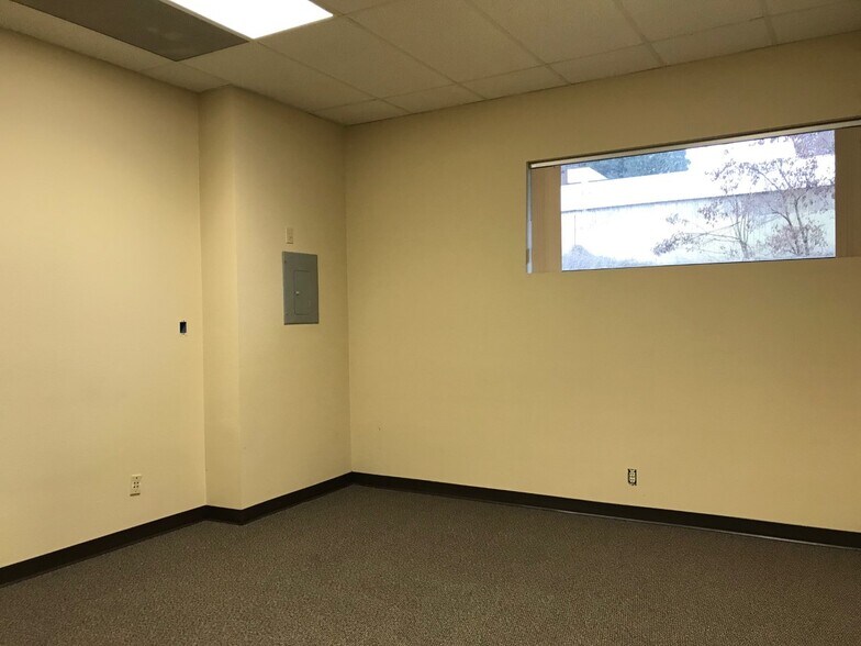 More Photos Of 610 W Hubbard St, Coeur d'Alene Office For Lease