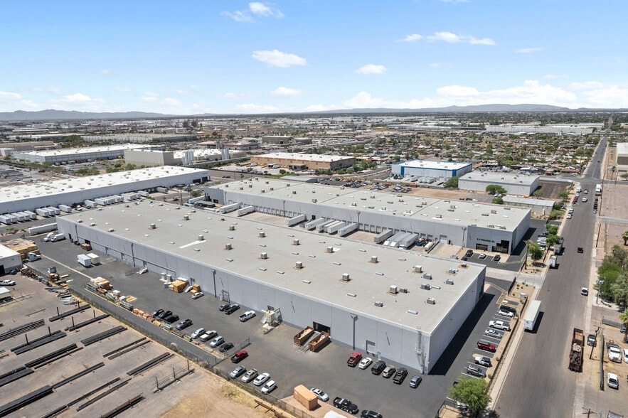 More Photos Of 1439 S 40th Ave, Phoenix Warehouse For Lease