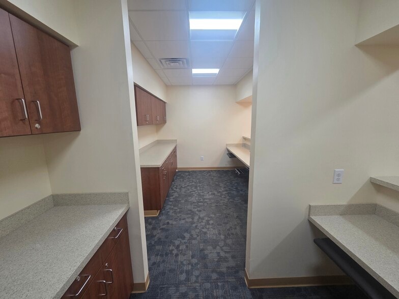 More Photos Of 2054 Sycamore Ave, Buena Vista Storefront For Lease