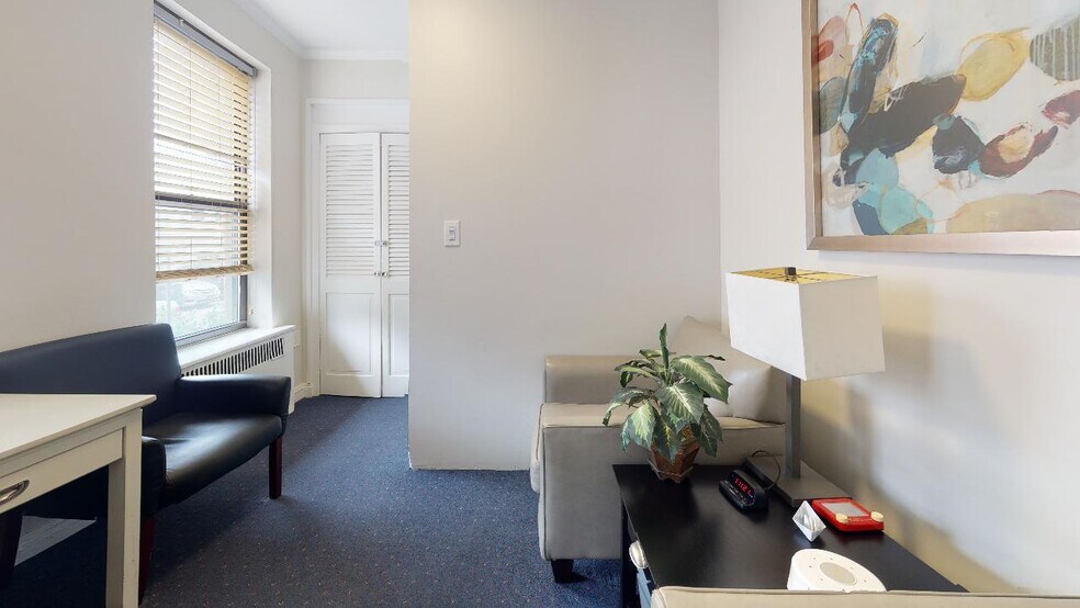 More Photos Of 98120 Queens Blvd, Rego Park Apartments For Sale