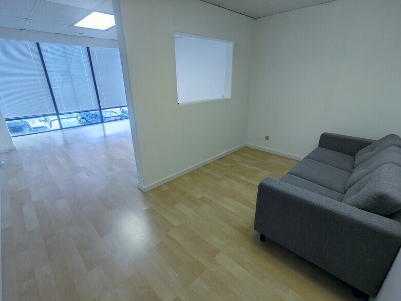 More Photos Of 1206 S Amphlett Blvd, San Mateo Warehouse For Lease
