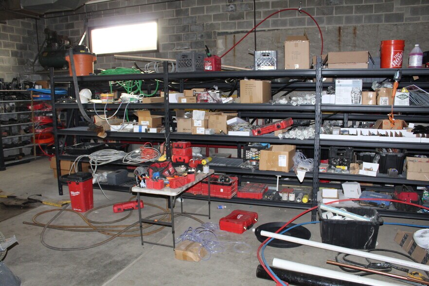 More Photos Of 5112 Umbria St, Philadelphia Light Manufacturing For Lease
