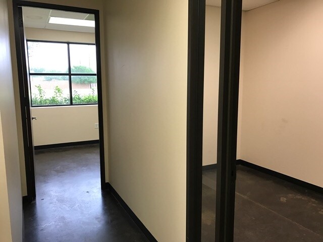 More Photos Of 4655 Techniplex Dr, Stafford Office For Lease