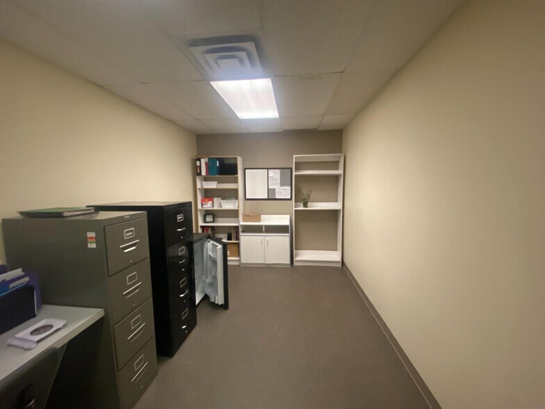 More Photos Of 115-119 Cedar St, Greater Sudbury General Retail For Sale