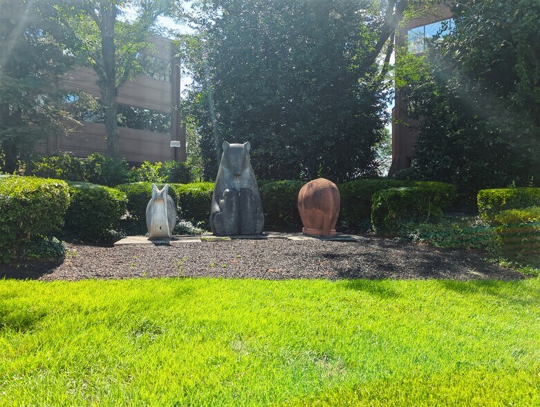 More Photos Of 309 Fellowship Rd, Mount Laurel Coworking Space