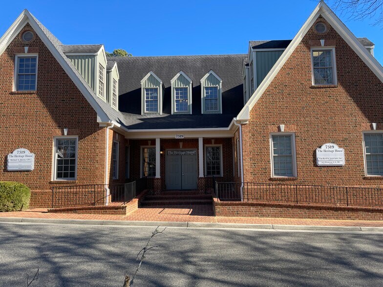 More Photos Of 7319 Martin St, Gloucester Office For Sale