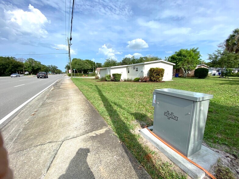 More Photos Of 1985 31st Ave, Vero Beach Office For Sale